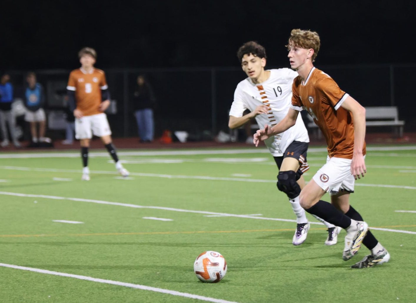 Varsity Boys Soccer Dominate 4-1 Against Hutto