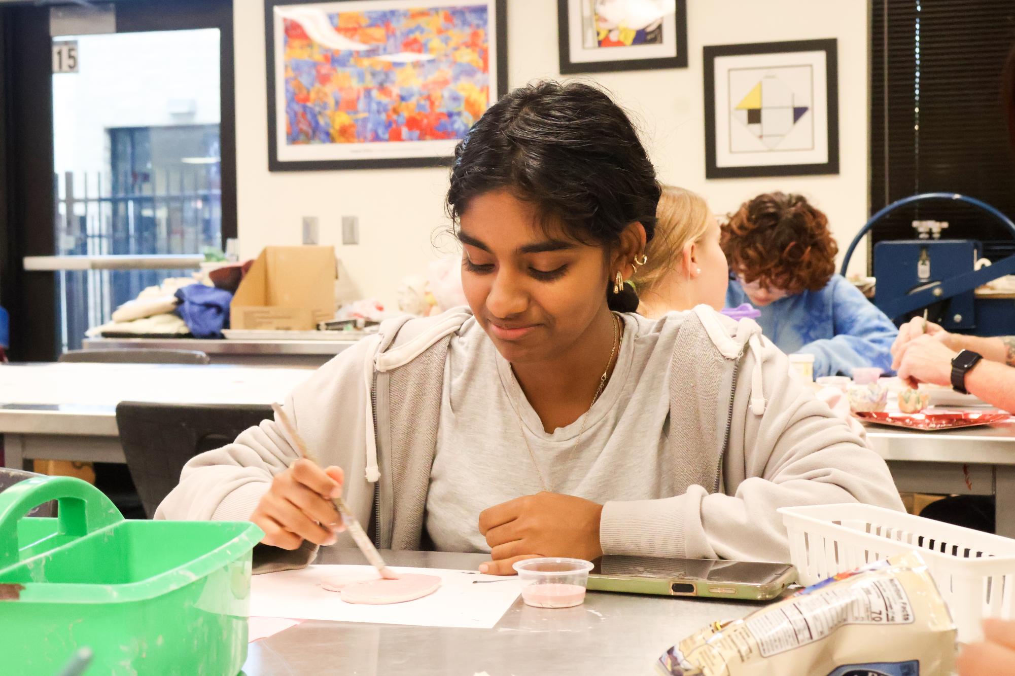 Ceramics Club Hosts Annual Valentine's Day Fundraiser