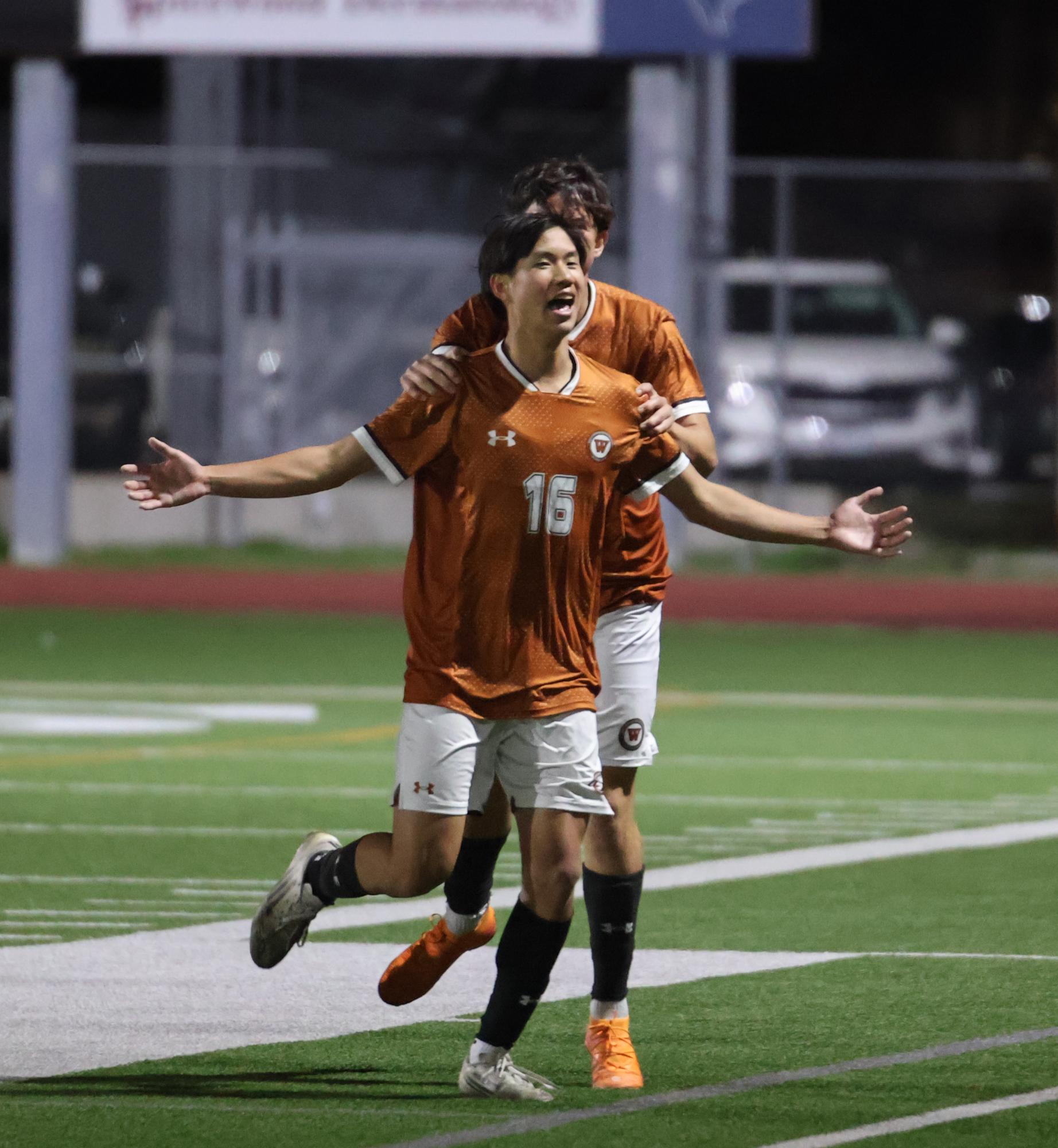 Boys’ Varsity Soccer Demolishes Manor 4-0