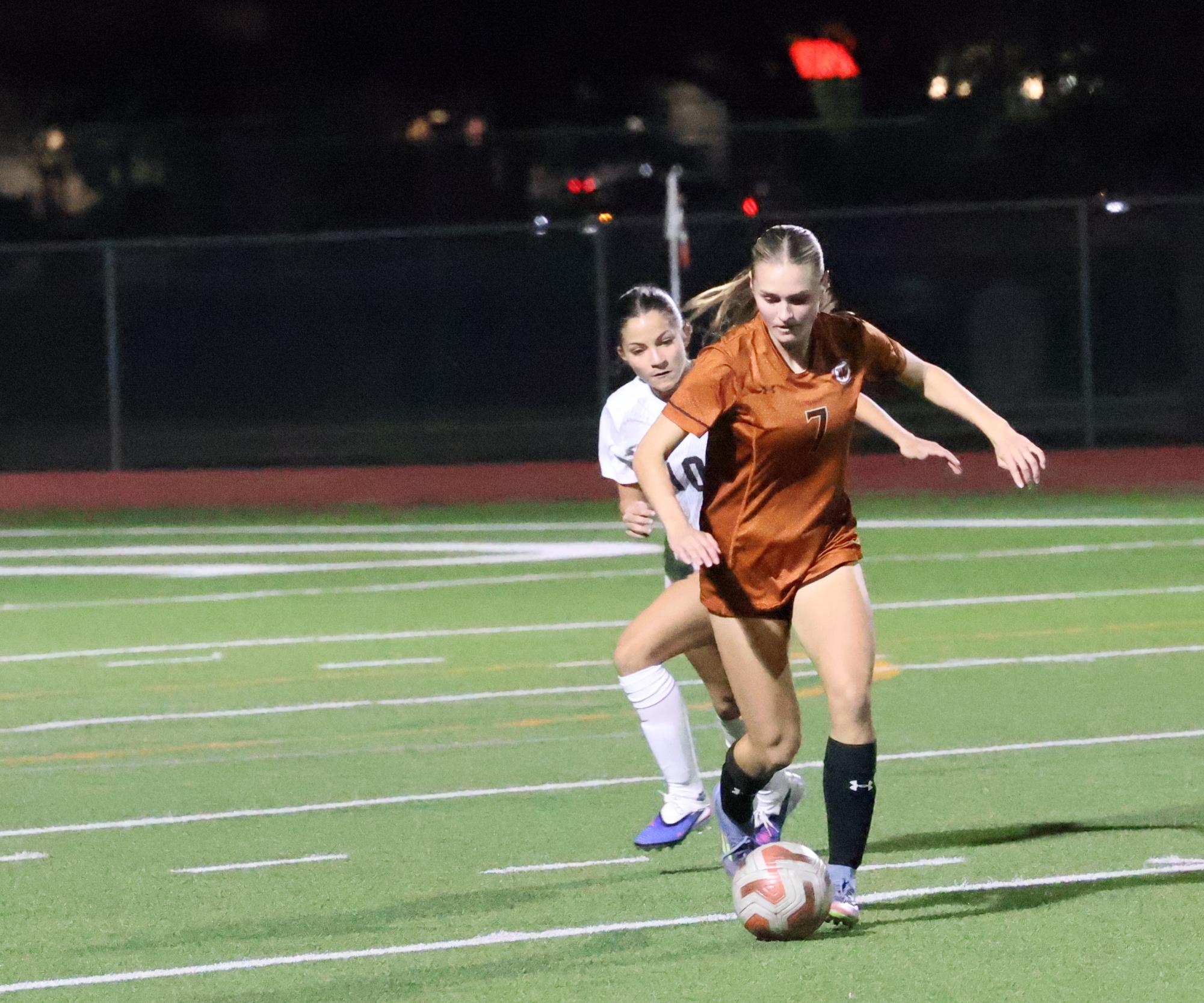 Strangled by the Vipers: Varsity Girls Soccer Falls Under Vandegrift 1-0