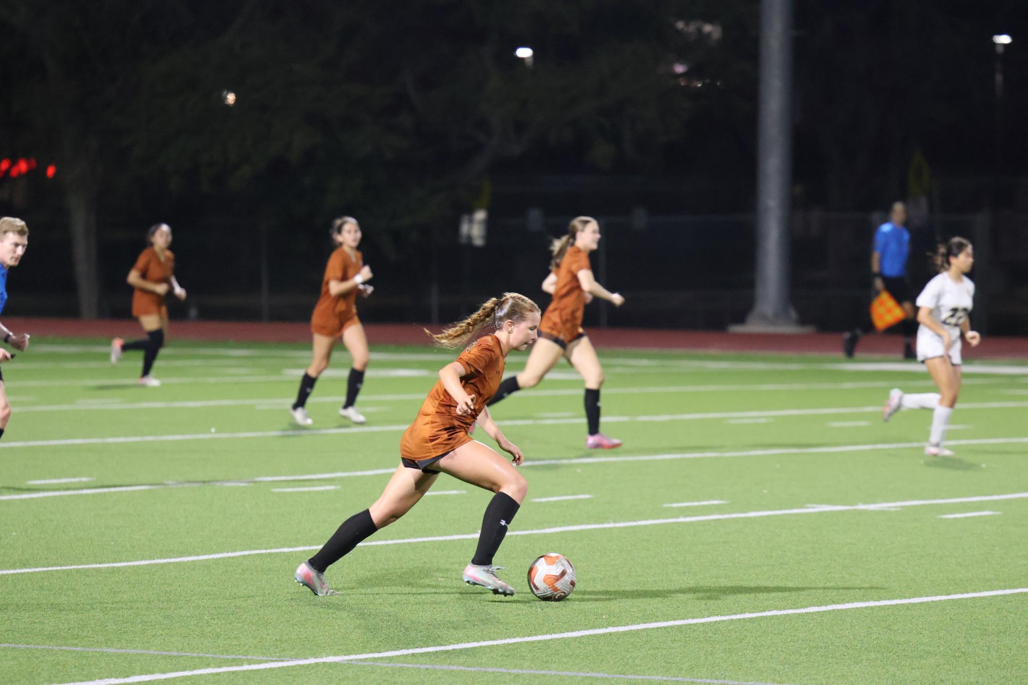 Varsity Womens' Soccer Surpass Stoney Point Tigers 2-0